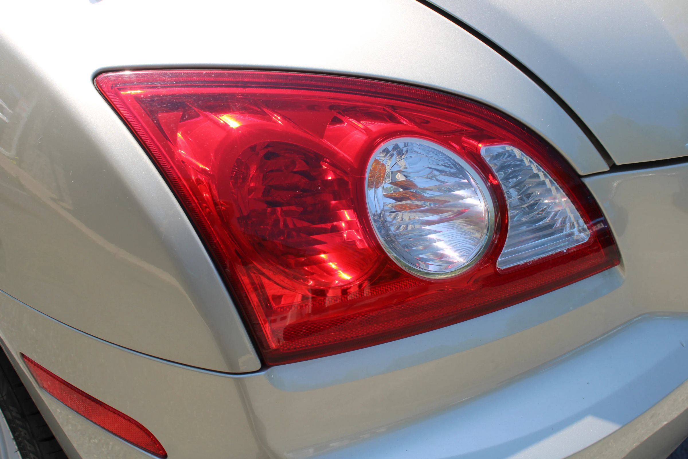 Used 2006 Chrysler Crossfire Limited RWD image 22