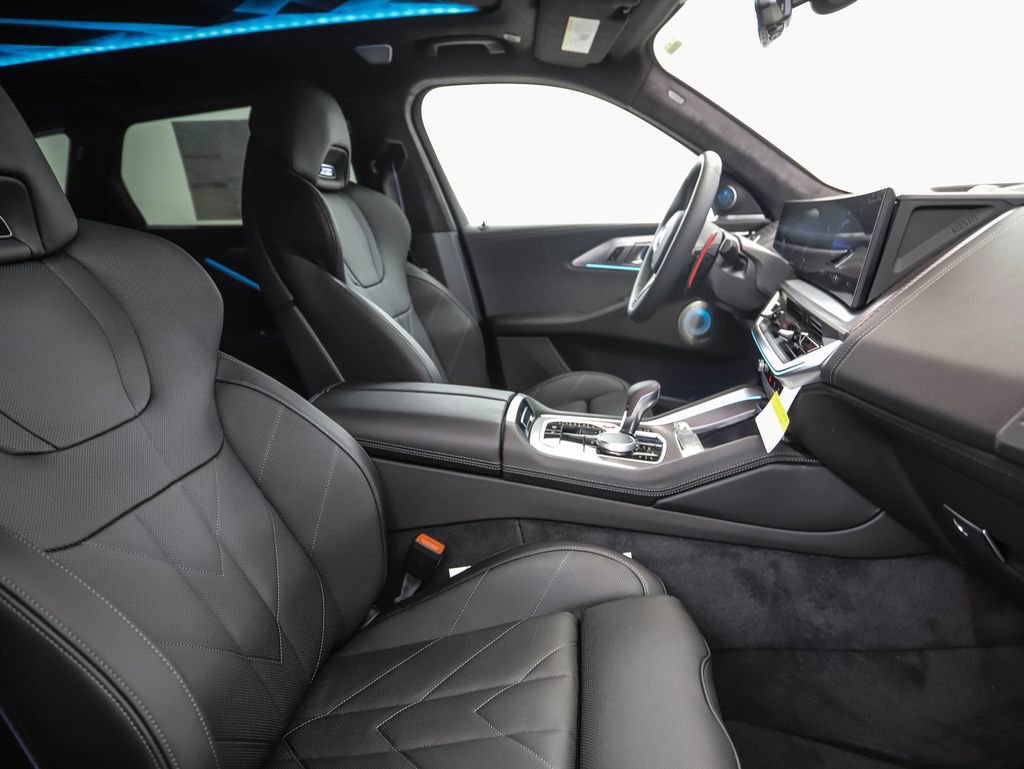 New 2026 BMW XM Label Red image 30