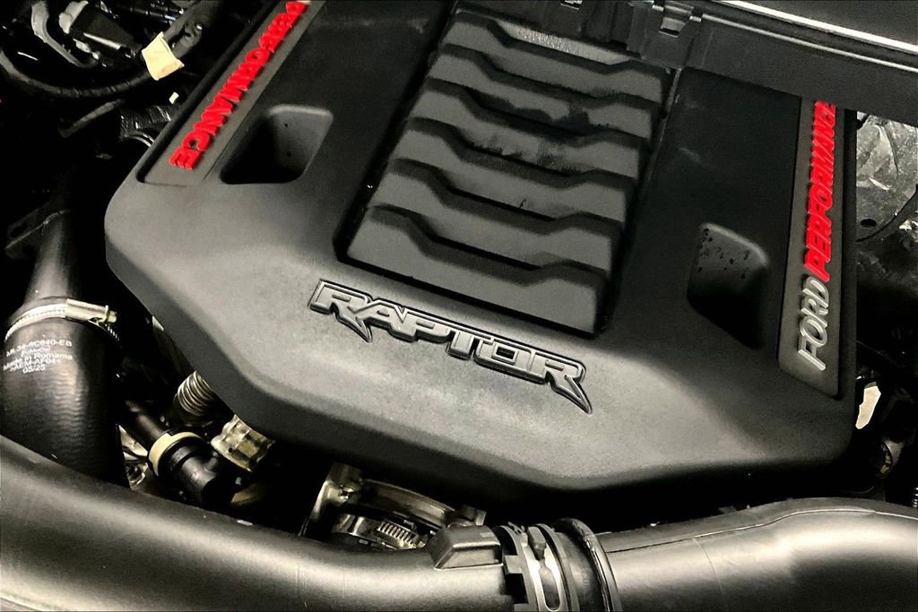 Used 2025 Ford F150 Raptor AWD/4WD image 31