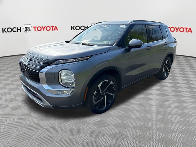 Used 2023 Mitsubishi Outlander SEL 40th Anniversary AWD/4WD image 3
