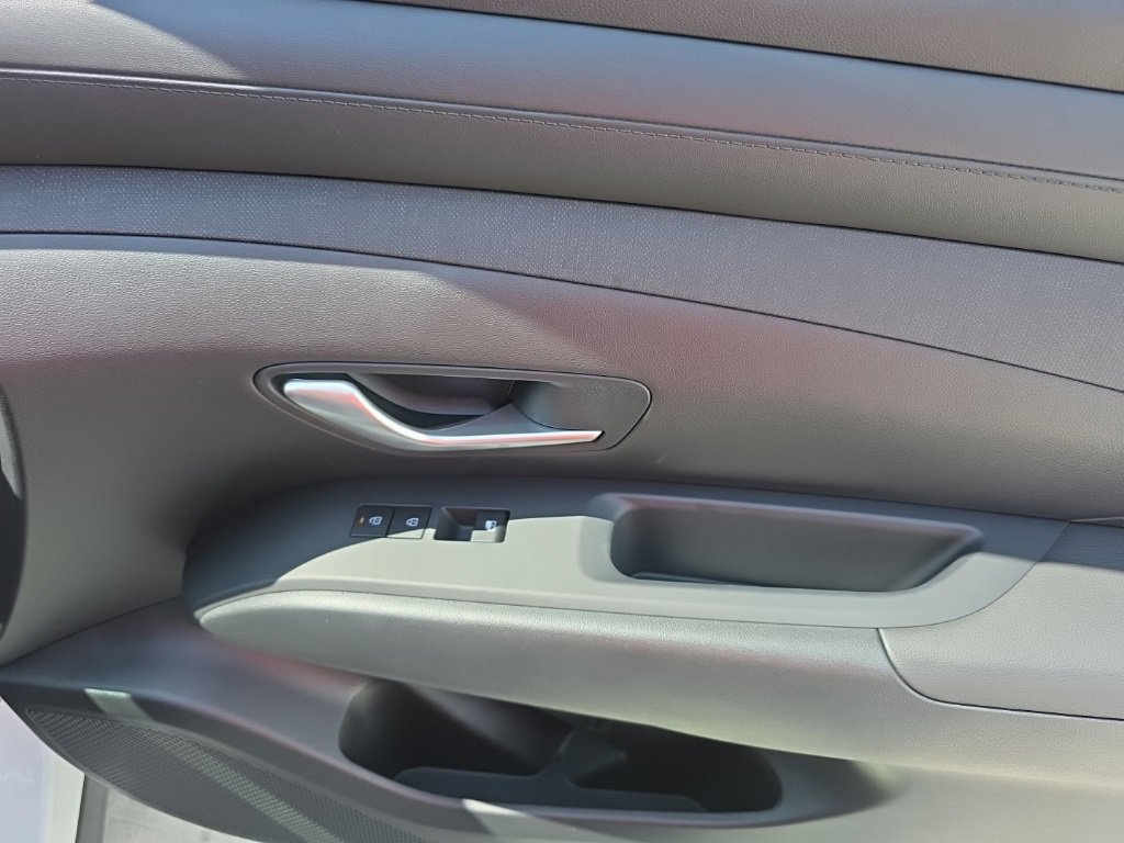New 2025 Hyundai Tucson XRT image 18
