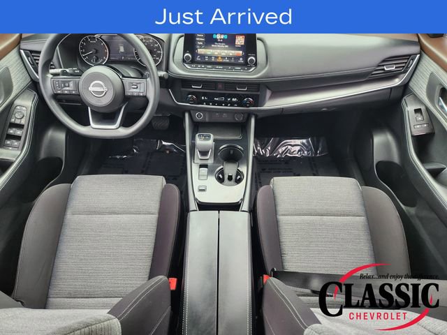 Used 2023 Nissan Rogue SV FWD image 32