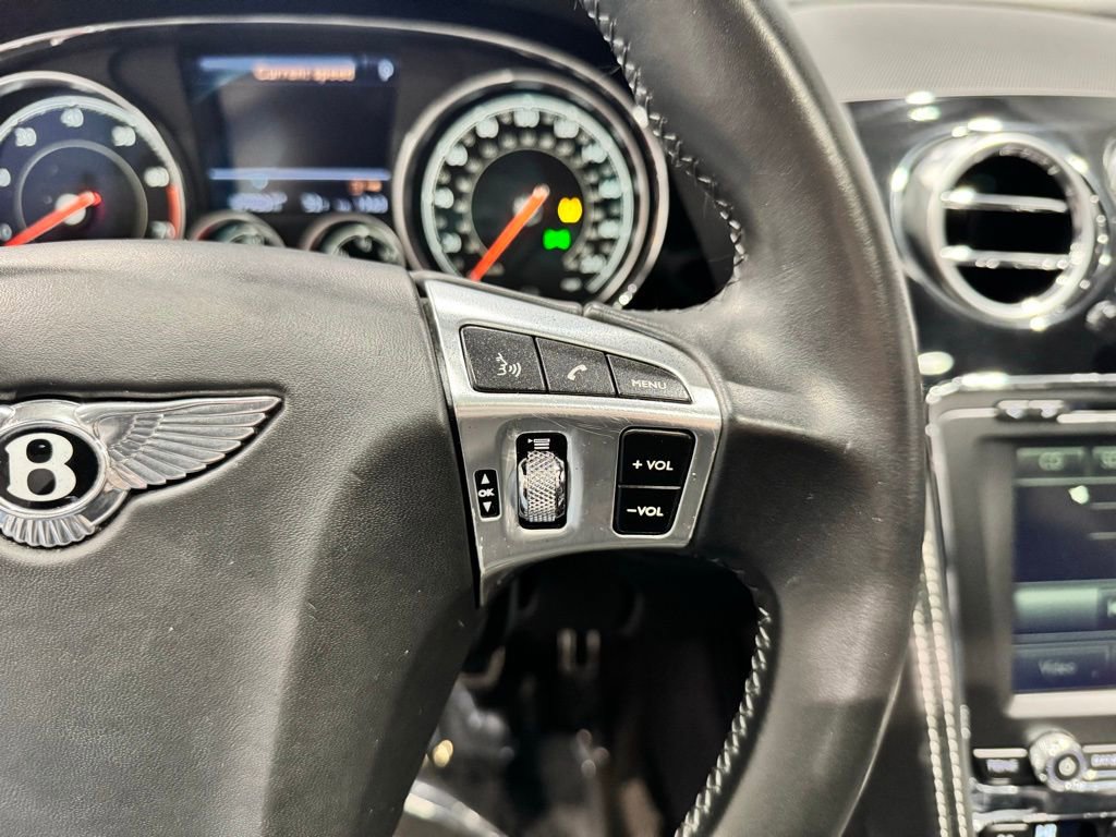 Used 2018 Bentley Flying Spur V8 image 28