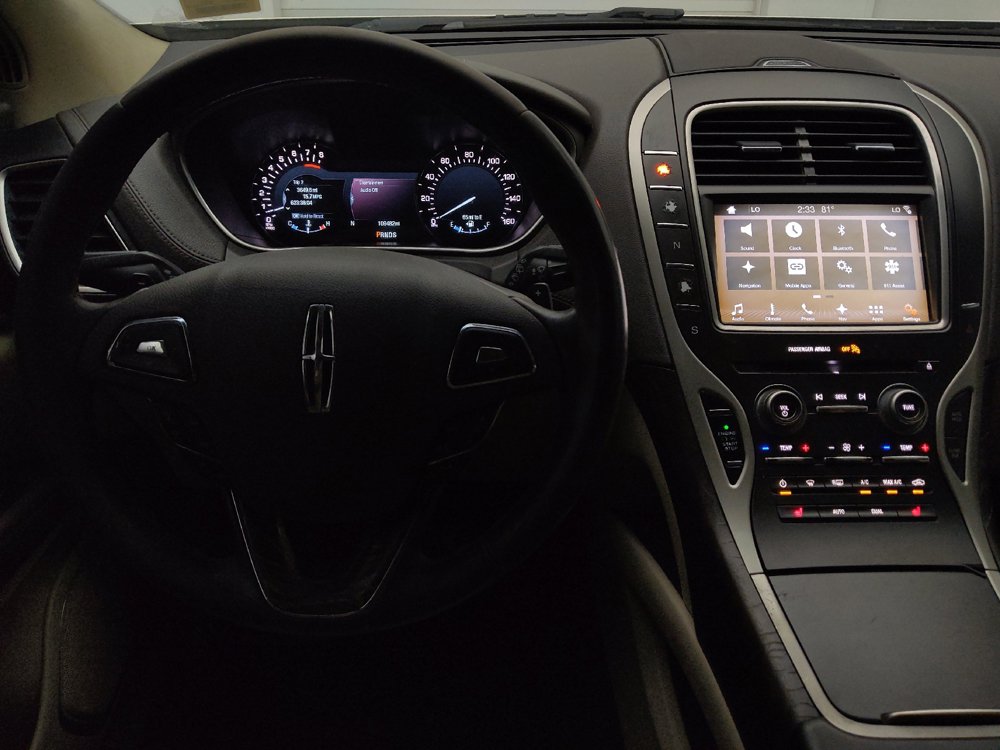 Used 2017 Lincoln MKX Select w/ Select Plus Package FWD image 22