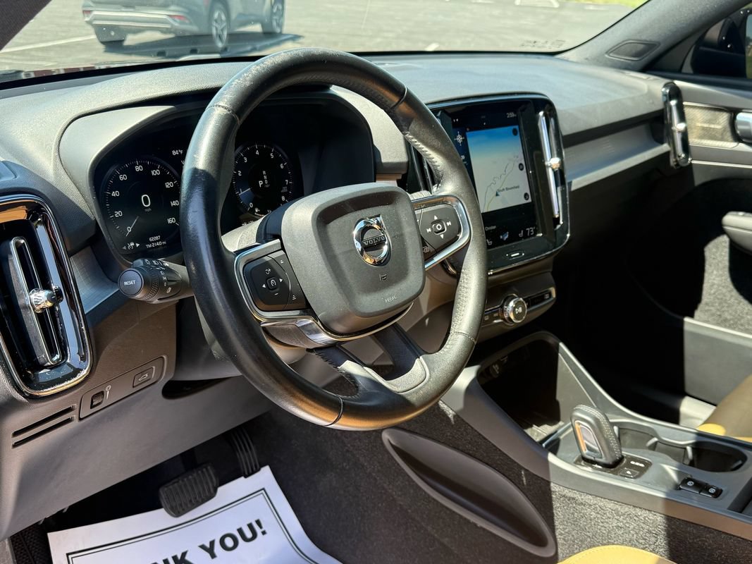Used 2019 Volvo XC40 T5 Momentum AWD/4WD image 13