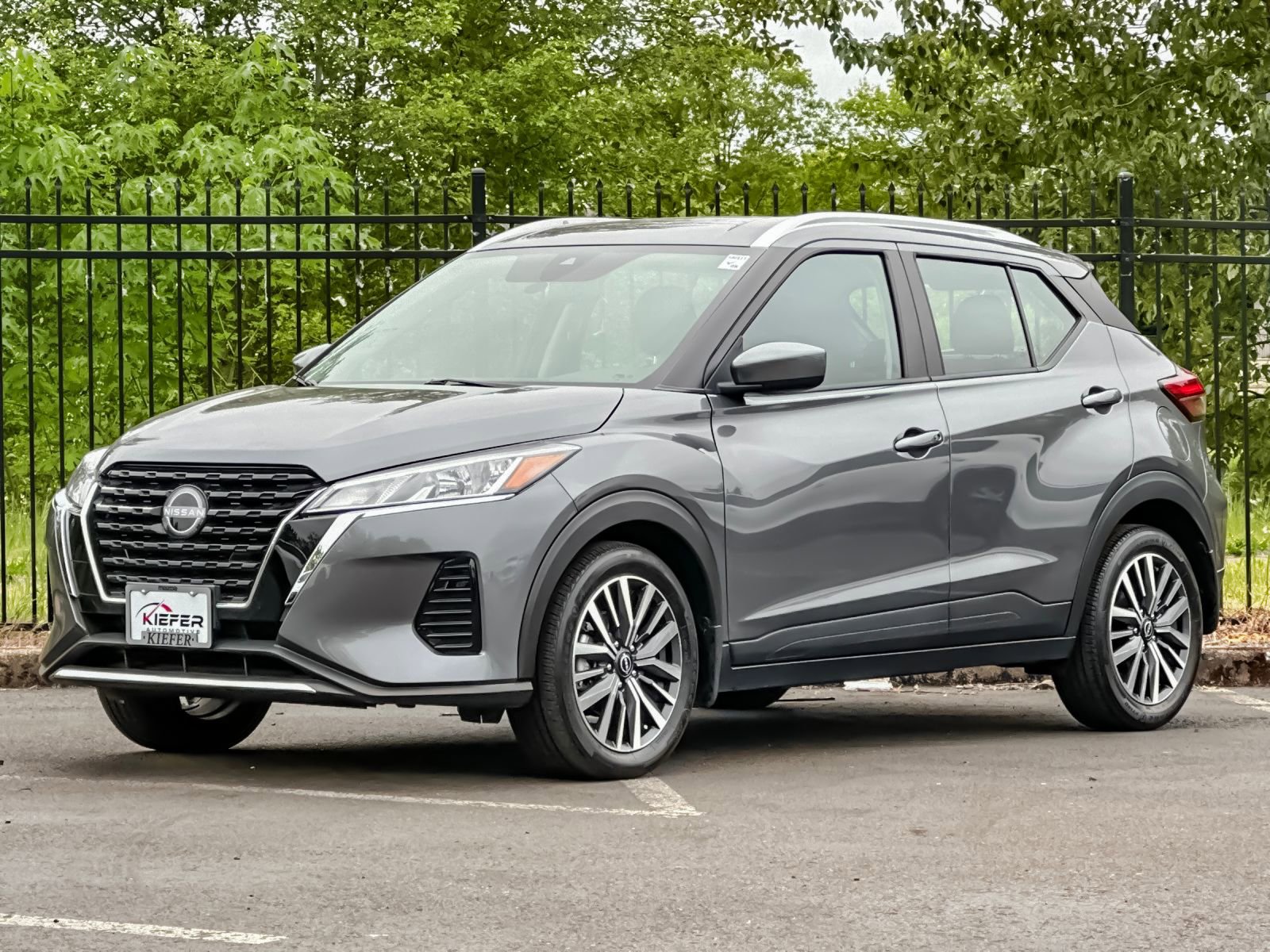 Used 2023 Nissan Kicks SV FWD image 8