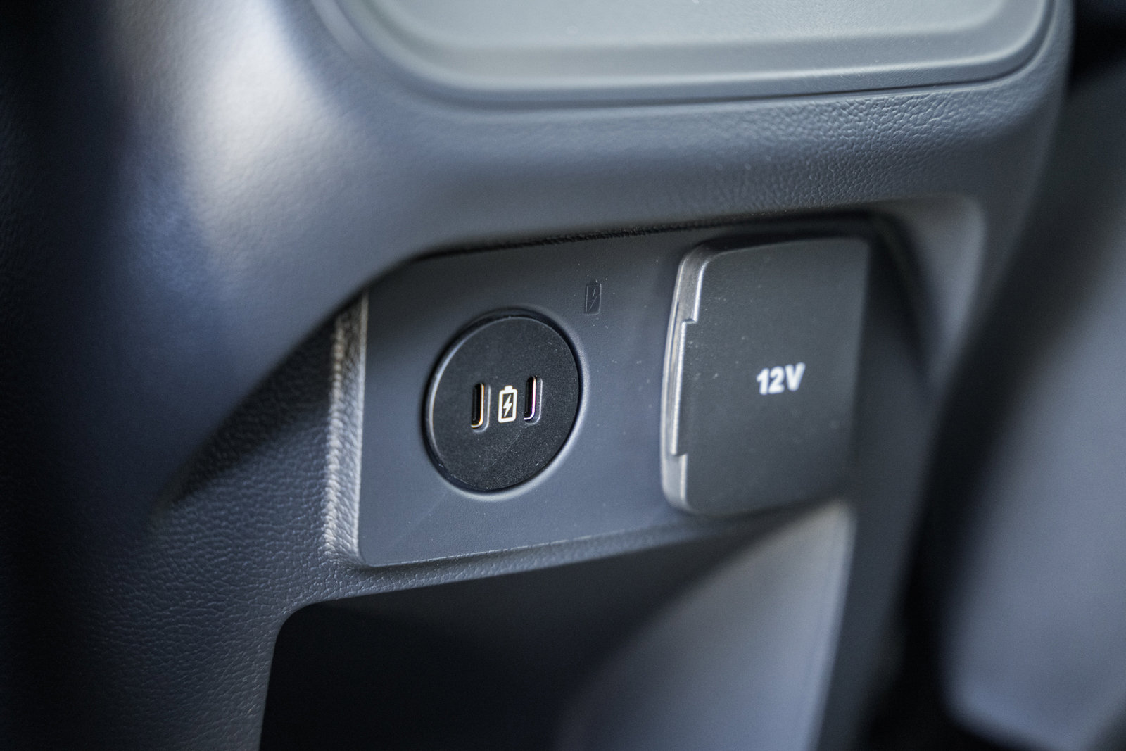 New 2026 Ford Explorer Active RWD image 34