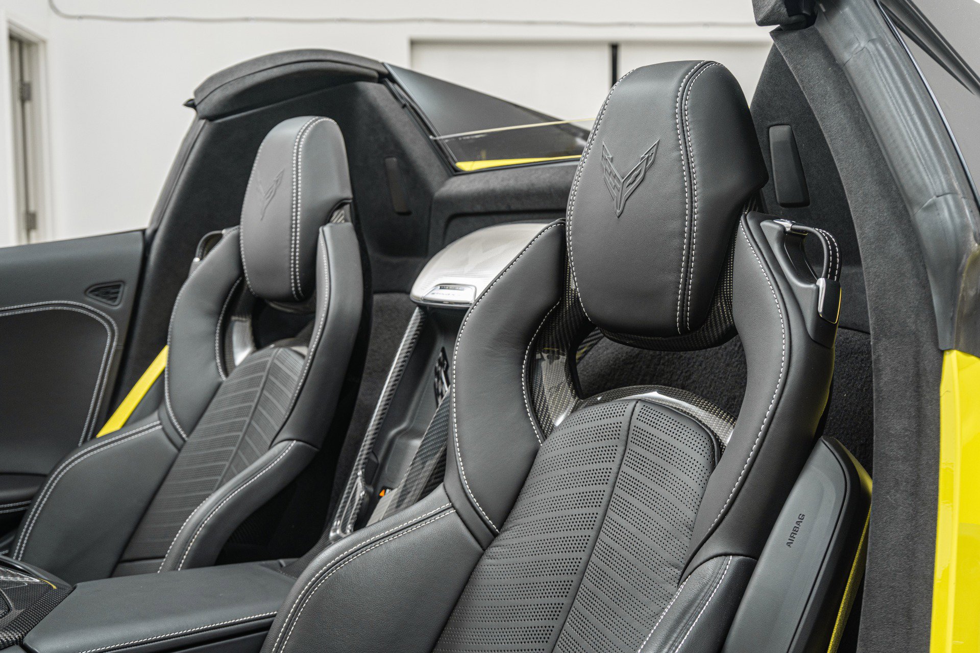 Used 2020 Chevrolet Corvette Stingray Premium Conv w/ 3LT Preferred Equipment Group RWD image 26
