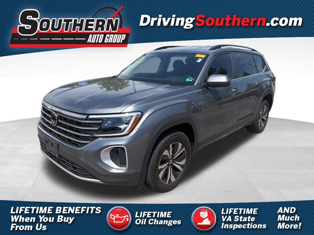 Used 2024 Volkswagen Atlas SE FWD image 1