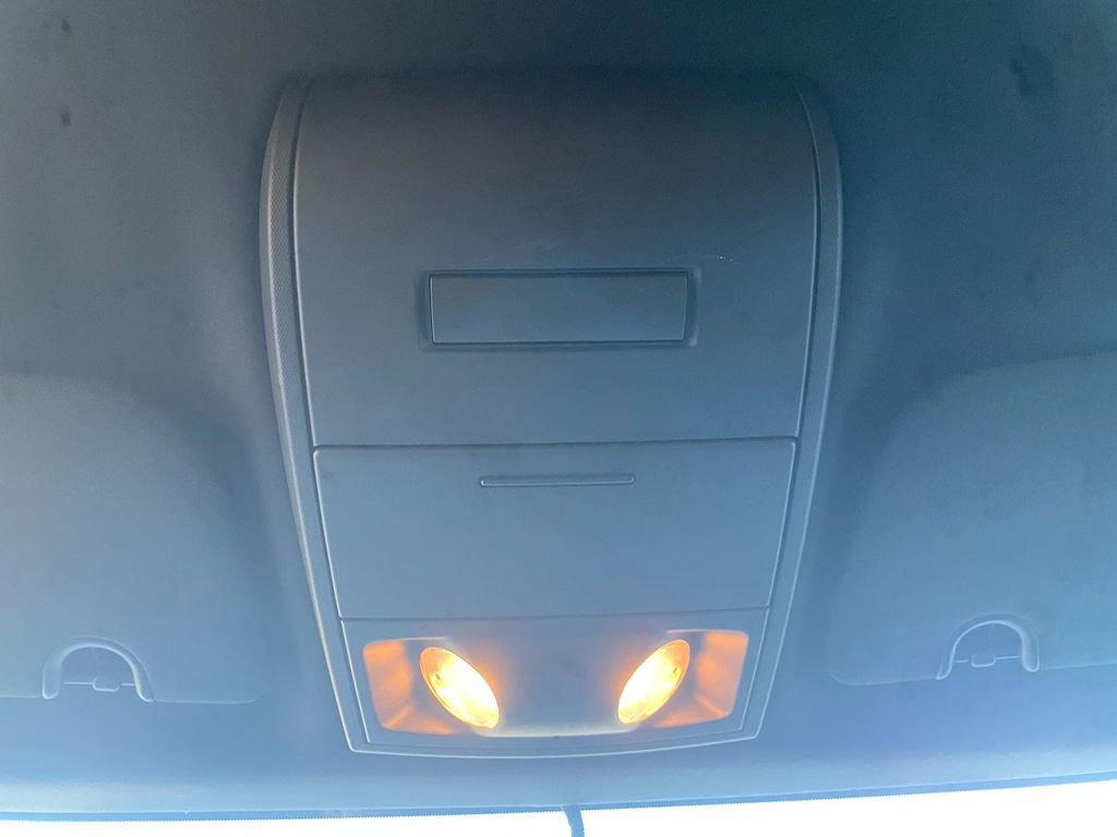 Used 2016 Dodge Grand Caravan SE image 22