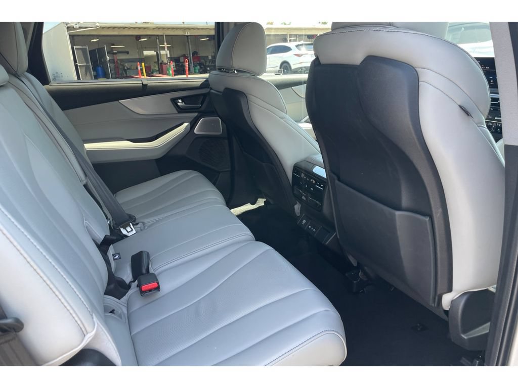 Certified 2026 Acura MDX w/ Technology Package AWD/4WD image 18
