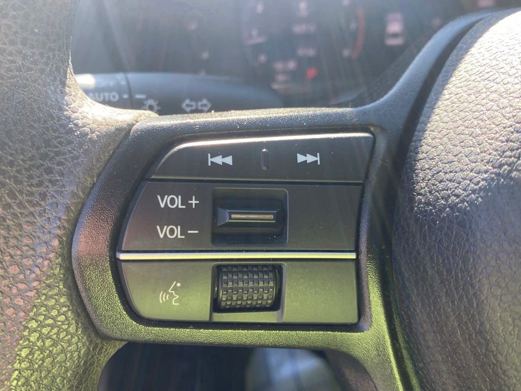 Used 2023 Honda Accord LX image 25
