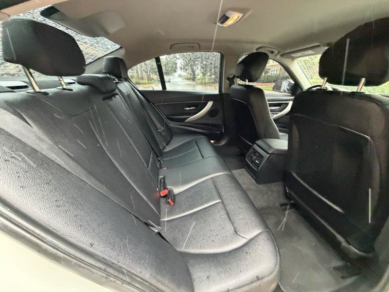 Used 2014 BMW 320i Sedan RWD image 43