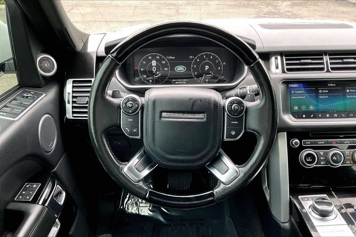 Used 2017 Land Rover Range Rover HSE AWD/4WD image 20