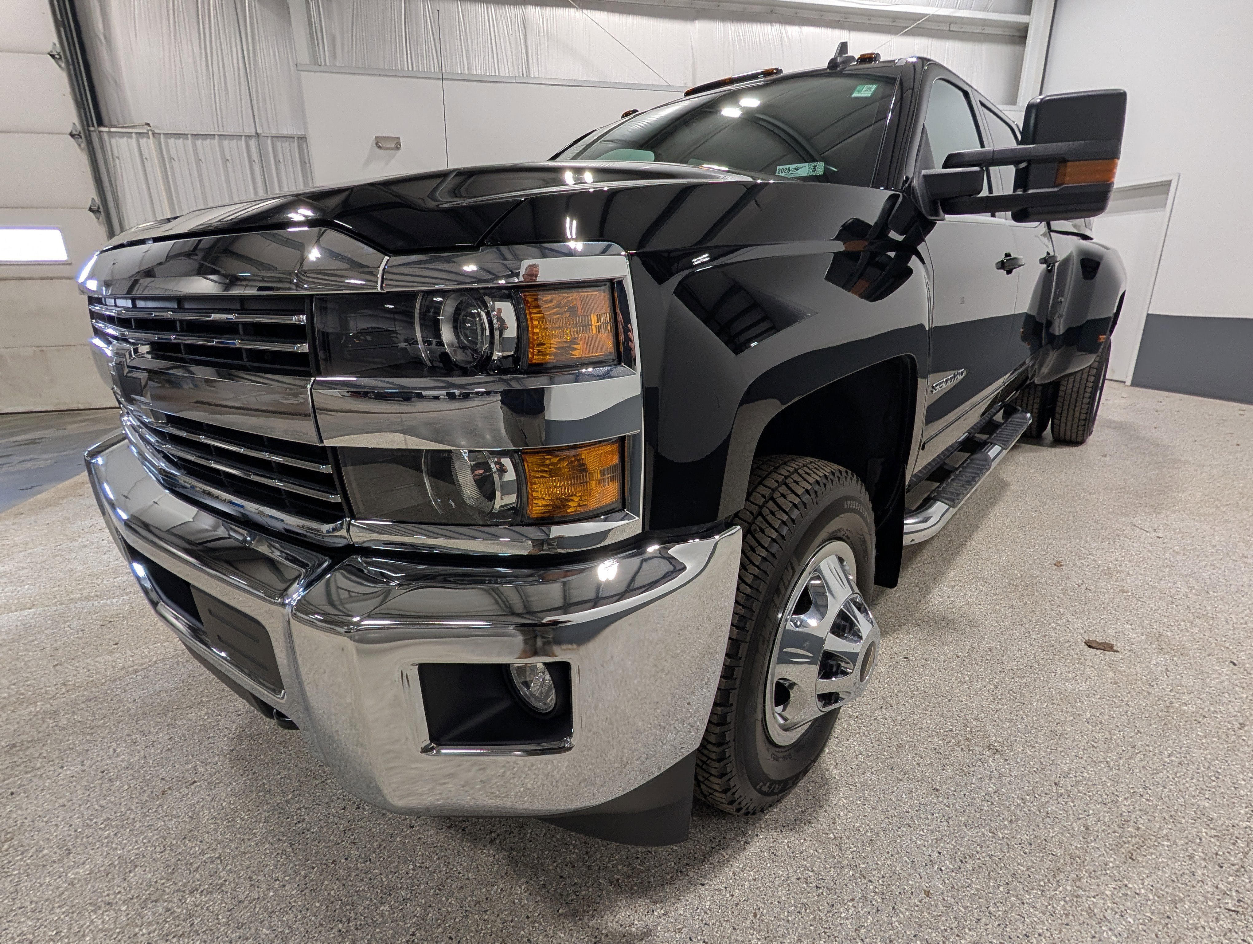 Used 2016 Chevrolet Silverado 3500 LT w/ All-Star Edition AWD/4WD image 6