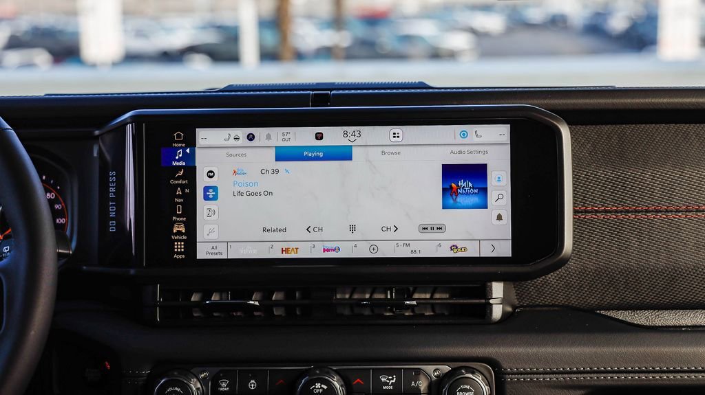 New 2025 Jeep Wrangler Unlimited Rubicon image 17