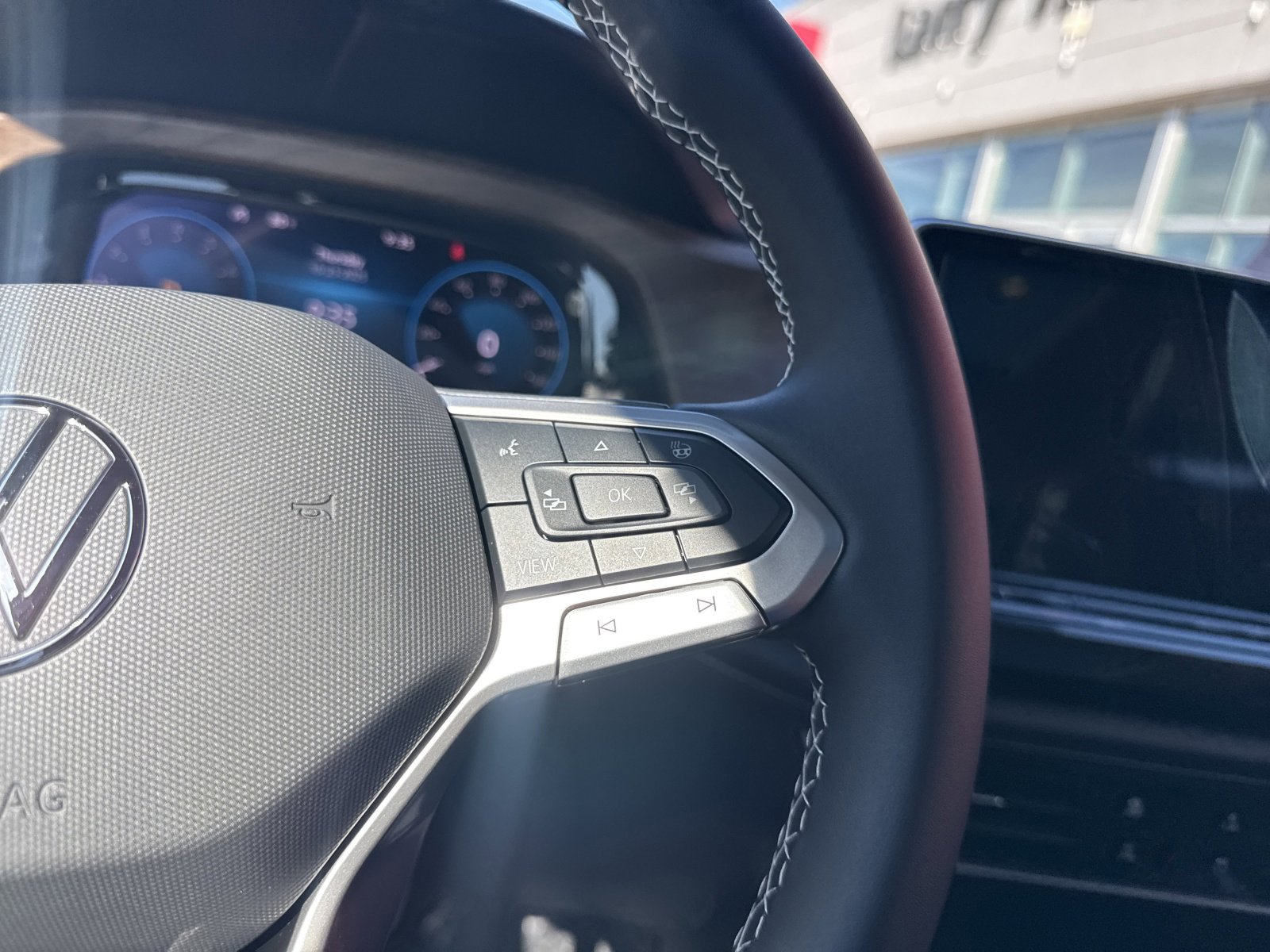 New 2026 Volkswagen Atlas SE image 31