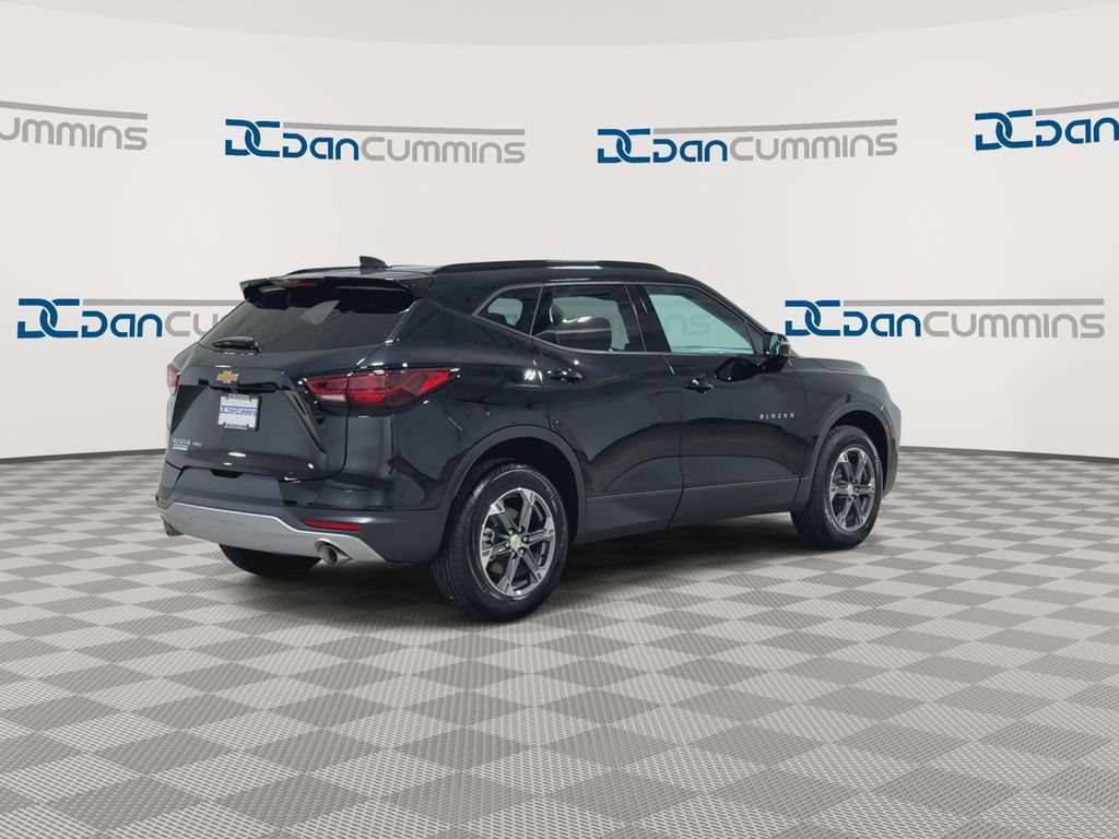 New 2026 Chevrolet Blazer LT AWD/4WD image 8