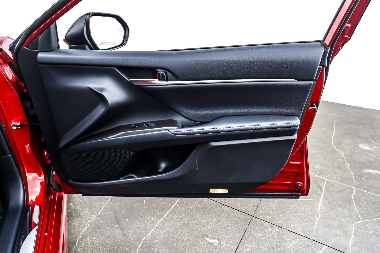 Used 2021 Toyota Camry XSE image 24