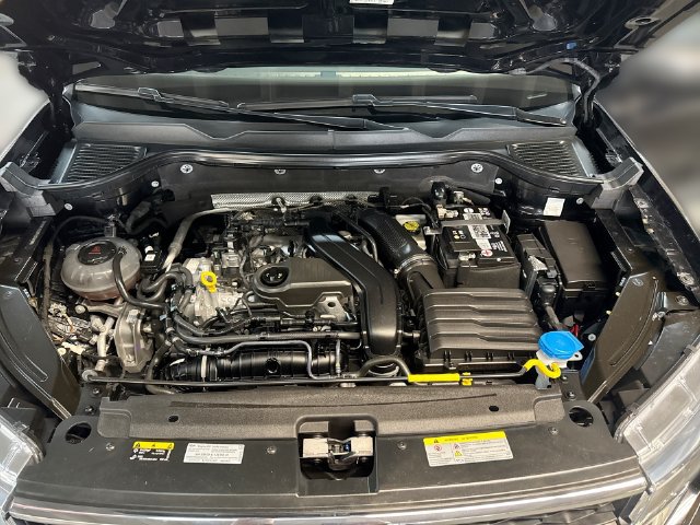 Certified 2023 Volkswagen Taos S AWD/4WD image 18