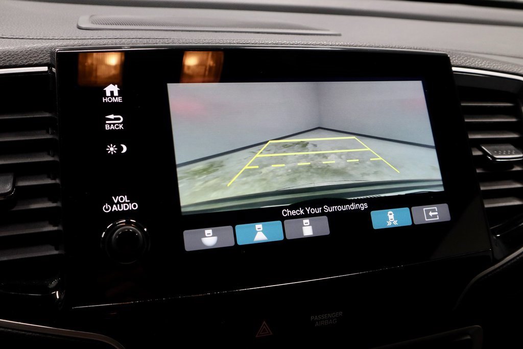 Used 2022 Honda Pilot Touring image 2