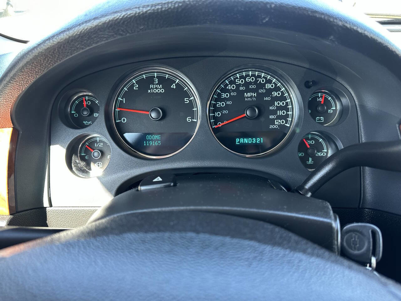 Used 2008 Chevrolet Avalanche LTZ w/ LTZ Preferred Equipment Group RWD image 16