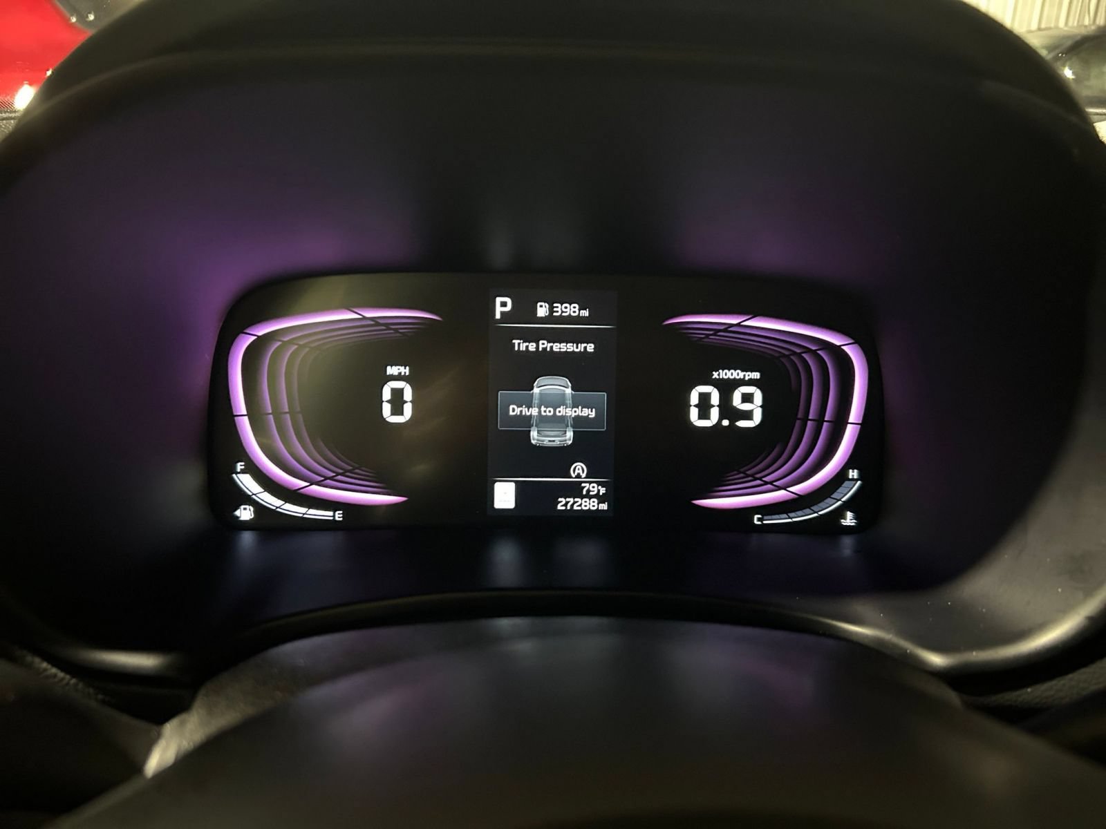 Used 2025 Kia Soul LX w/ LX Technology Package FWD image 35
