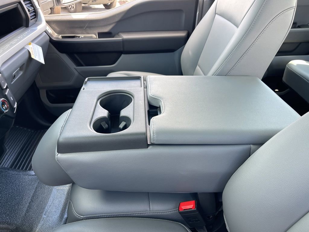 New 2026 Ford F350 XL w/ XL Chrome Package image 12