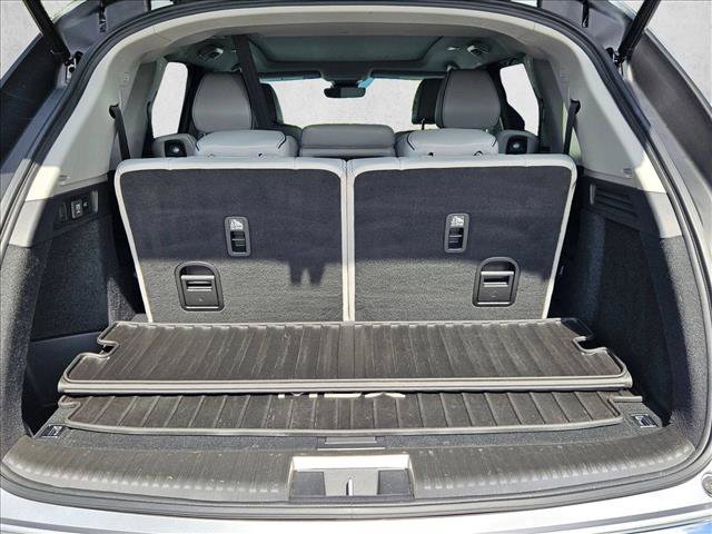 Certified 2023 Acura MDX SH-AWD w/ Advance Package image 6