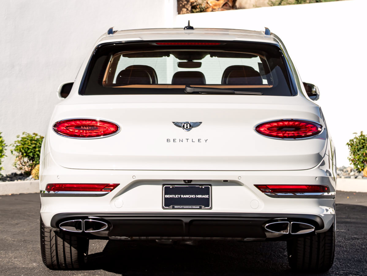 Used 2027 Bentley Bentayga AWD/4WD image 13