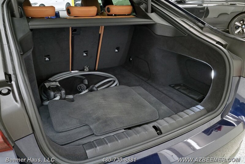 Used 2023 BMW i4 eDrive40 w/ M Sport Package RWD image 20