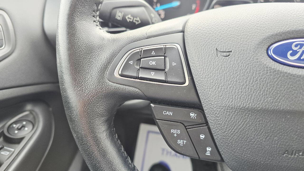 Used 2019 Ford Escape Titanium AWD/4WD image 26