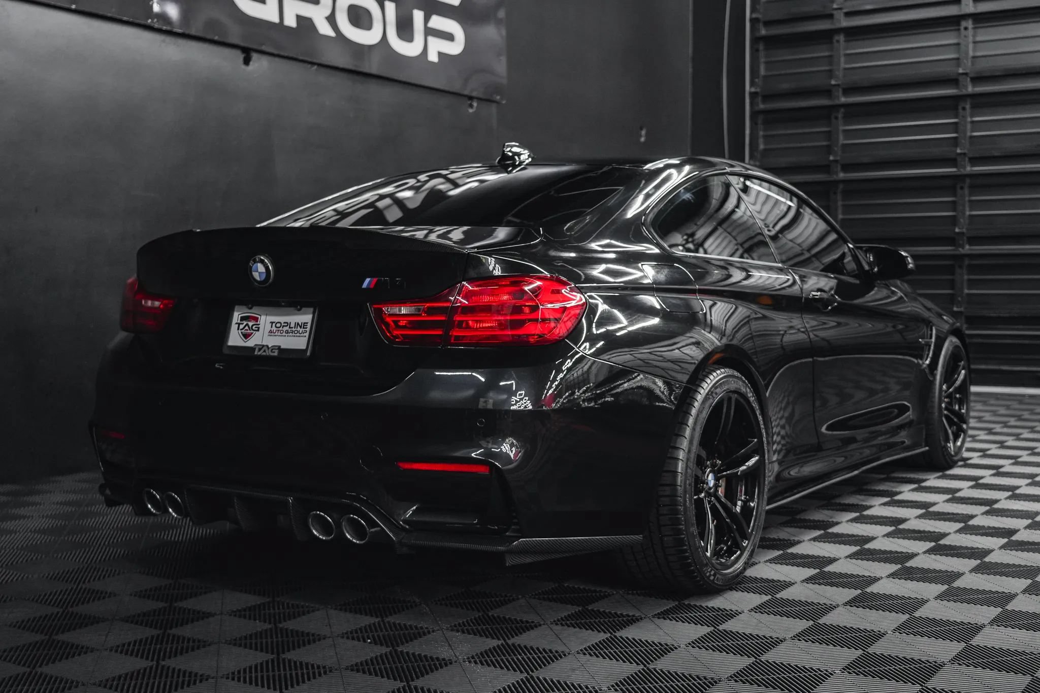 Used 2015 BMW M4 Coupe w/ Executive Package RWD image 20