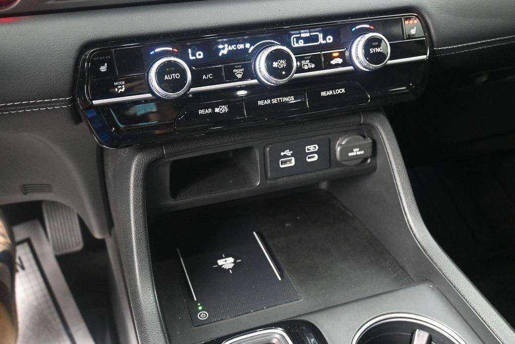 Used 2025 Honda Pilot Touring image 28