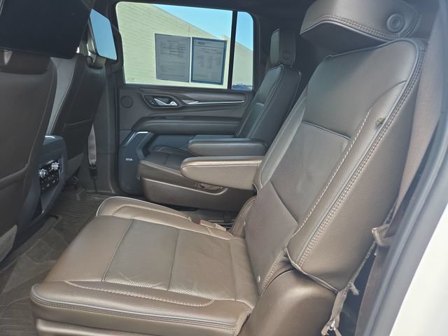 Used 2021 GMC Yukon XL Denali AWD/4WD image 31