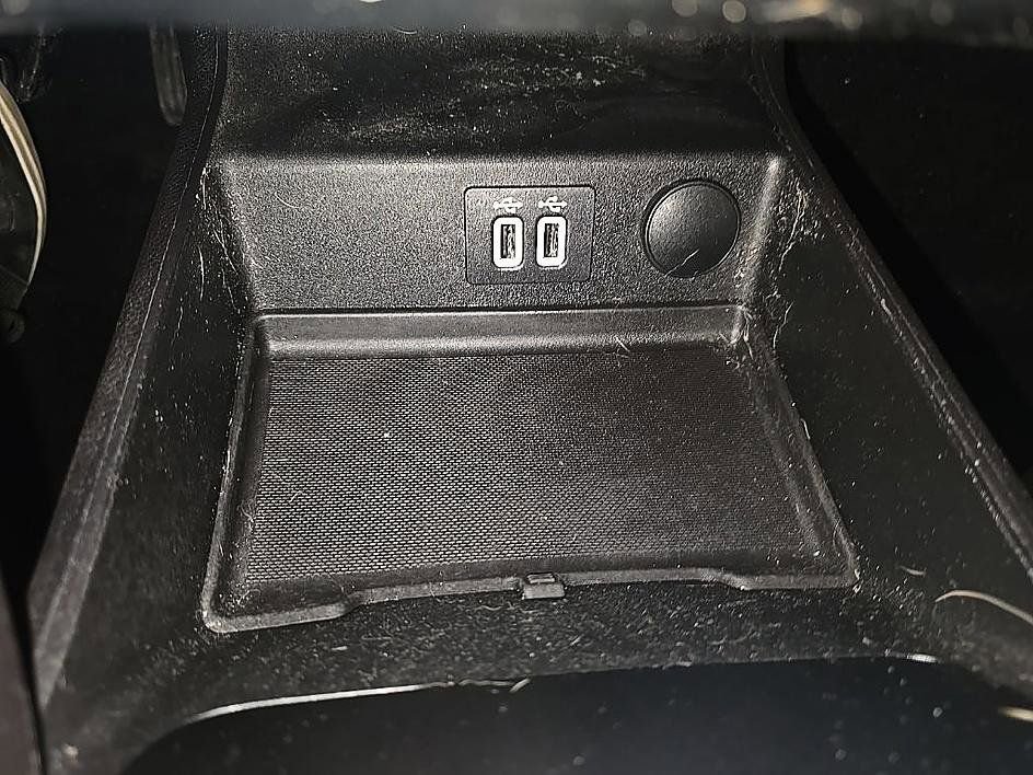 Used 2019 Ford Fusion S image 26