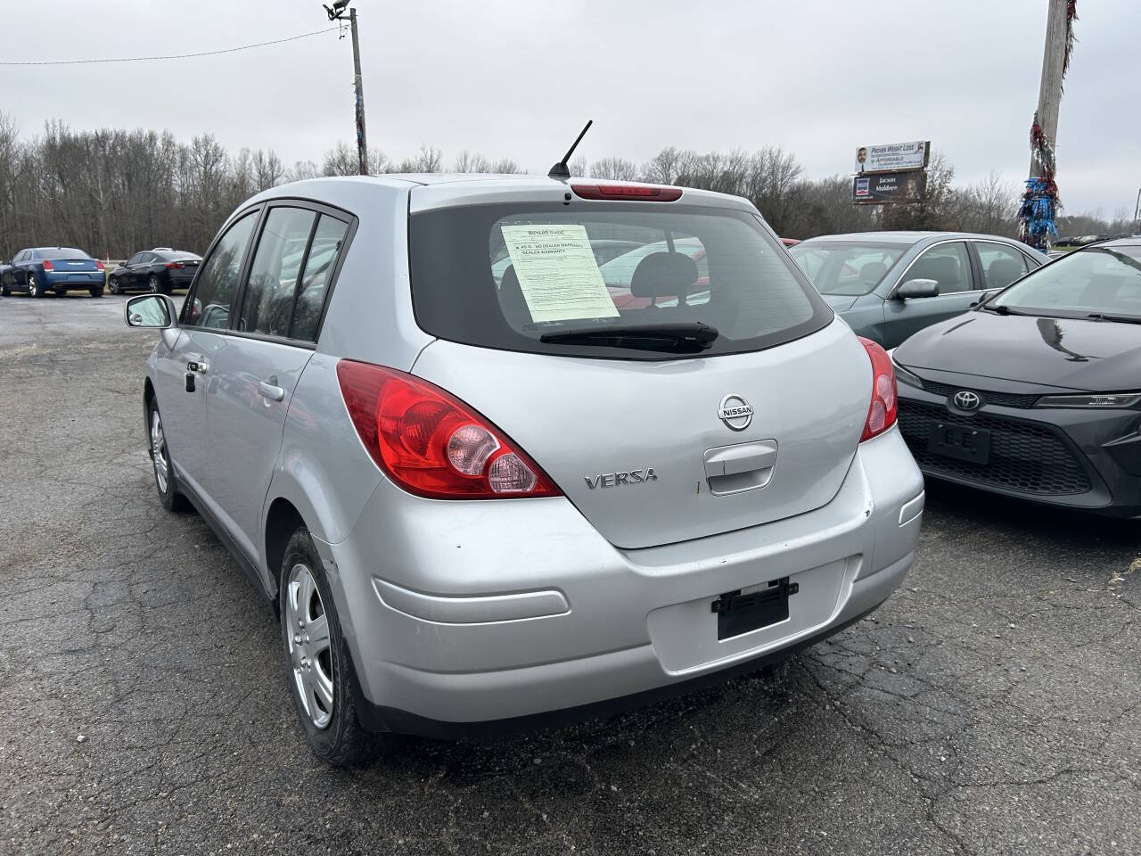 Used 2008 Nissan Versa 1.8 S w/ PWR Pkg FWD image 4