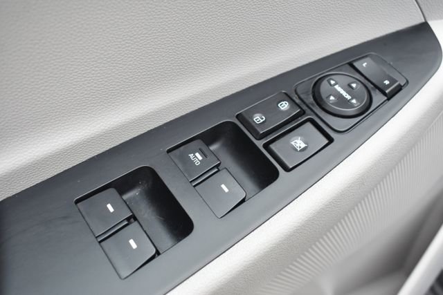 Used 2021 Hyundai Tucson Value w/ Cargo Package image 18