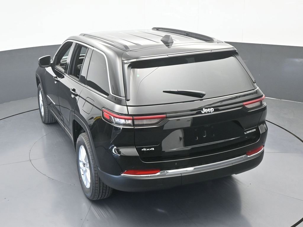New 2026 Jeep Grand Cherokee Laredo X AWD/4WD image 43
