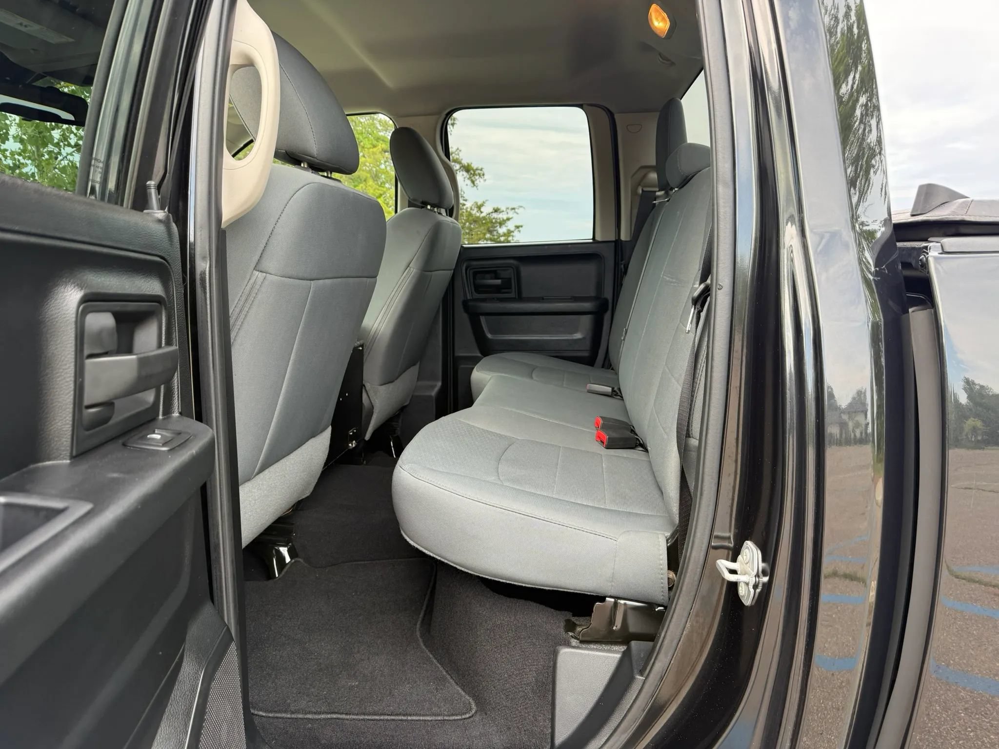 Used 2015 RAM 1500 Tradesman w/ Popular Equipment Group AWD/4WD image 12