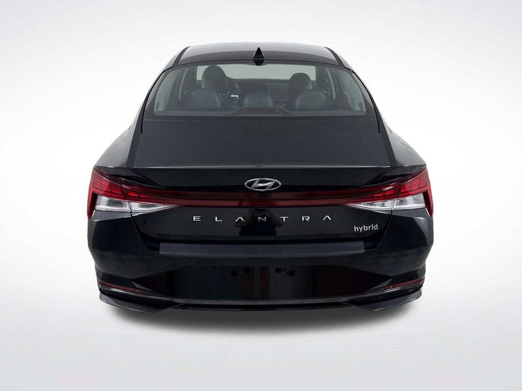 Used 2023 Hyundai Elantra Limited FWD image 5