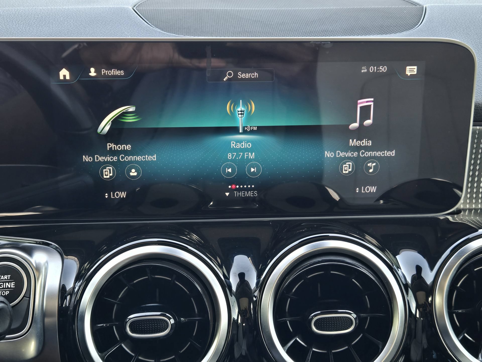 Used 2021 Mercedes-Benz GLB 250 image 16