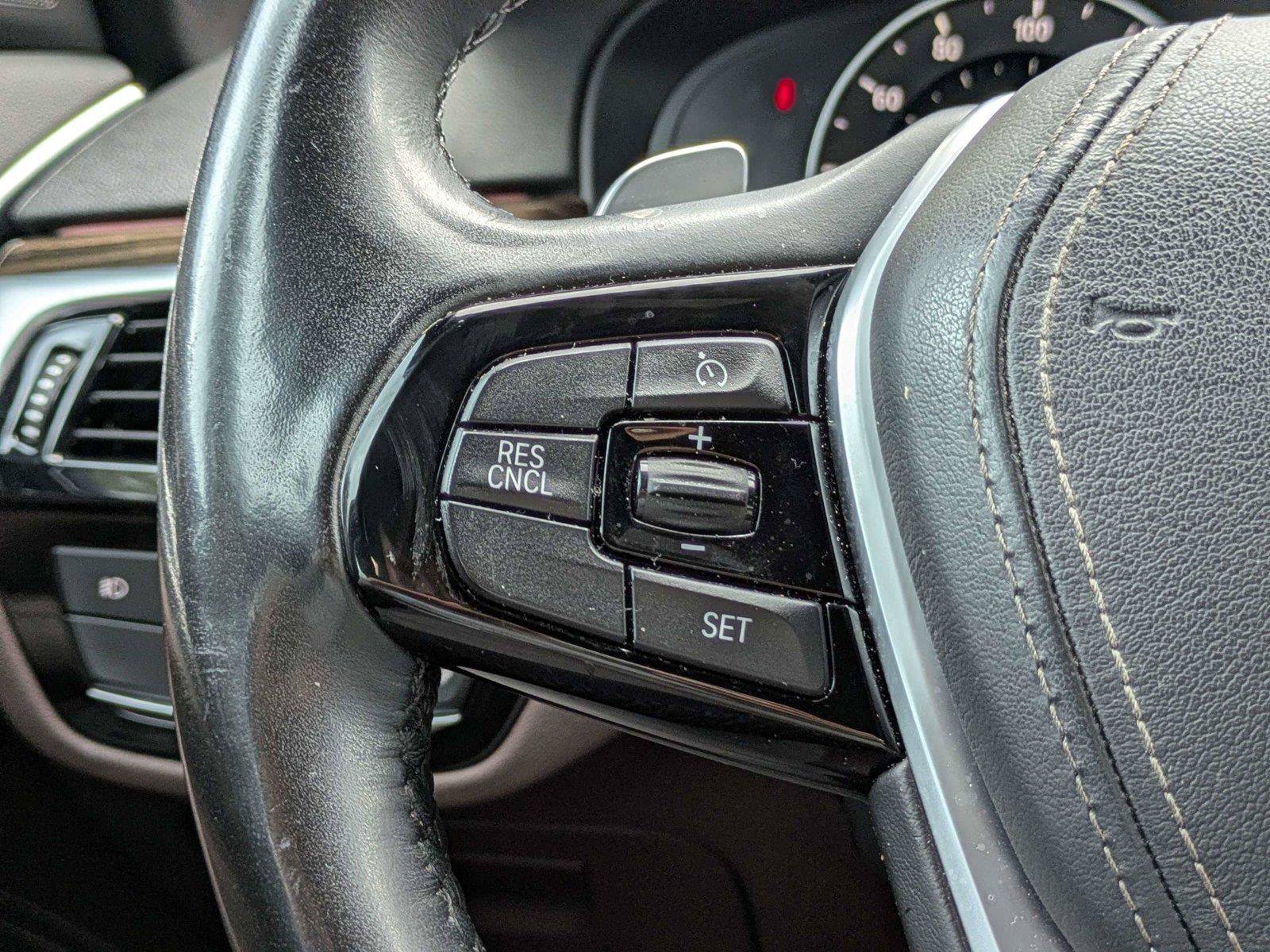 Used 2018 BMW 540i RWD image 29