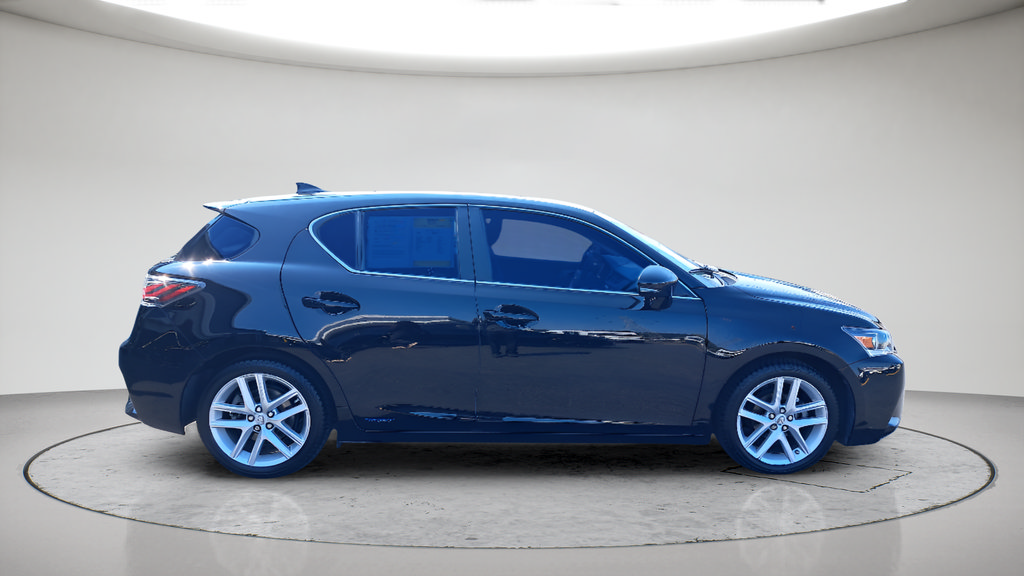 Used 2014 Lexus CT 200h FWD image 2