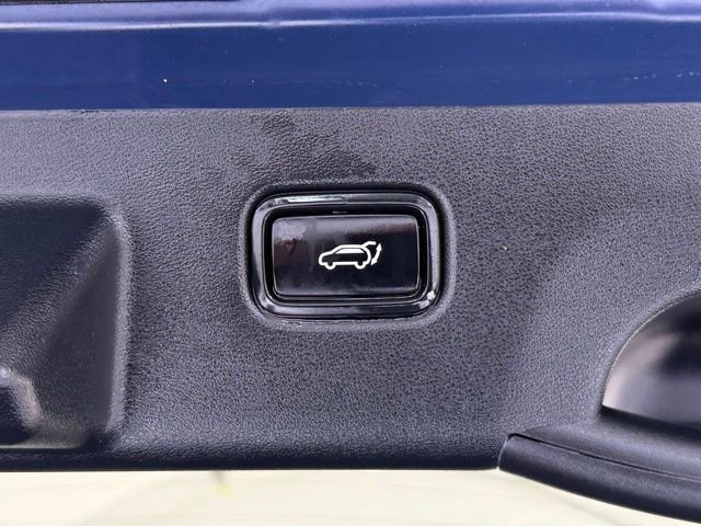 Used 2023 Kia EV6 GT-Line AWD/4WD image 5