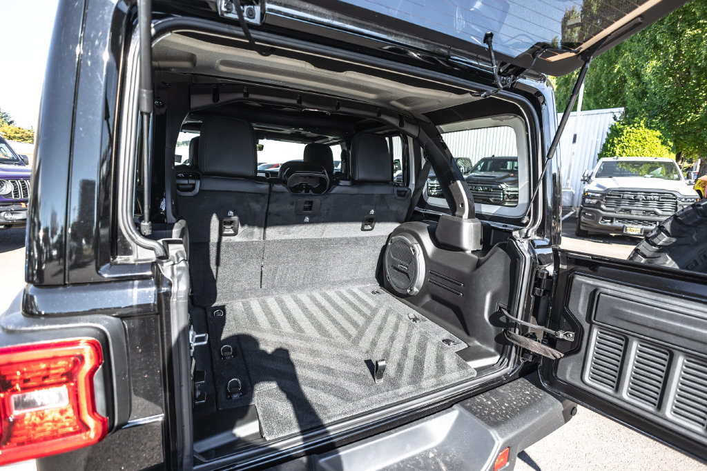 Used 2026 Jeep Wrangler Unlimited Rubicon 392 w/ Quick Order Package 27X Moab AWD/4WD image 27