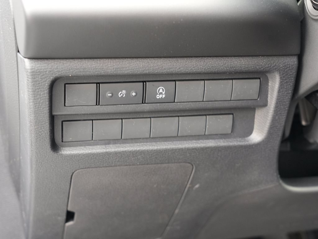 New 2026 Mitsubishi Outlander ES AWD/4WD image 17