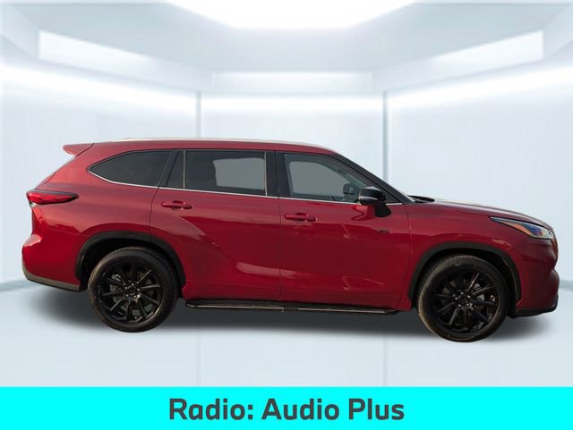 Used 2022 Toyota Highlander XLE image 8