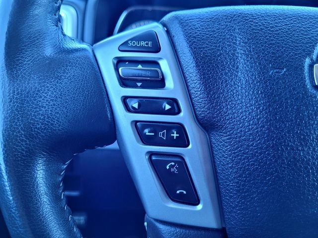 Used 2017 Nissan Titan PRO-4X image 24