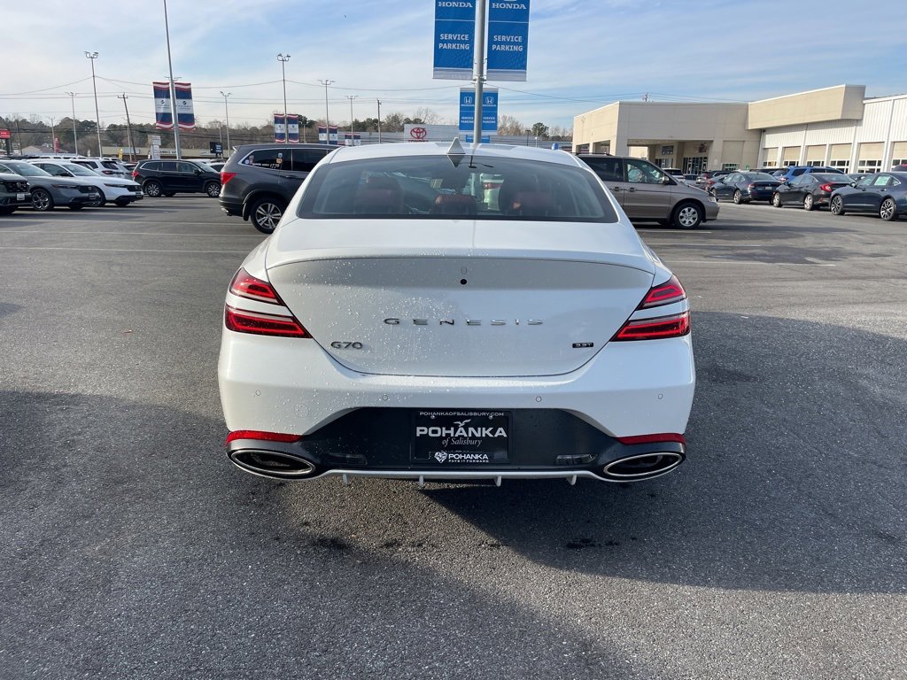 Used 2024 Genesis G70 3.3T Advanced w/ Sport Prestige Package image 10